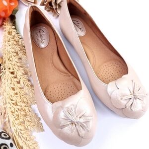 Clarks Artisan Rose Mauve Flats Sz 5m